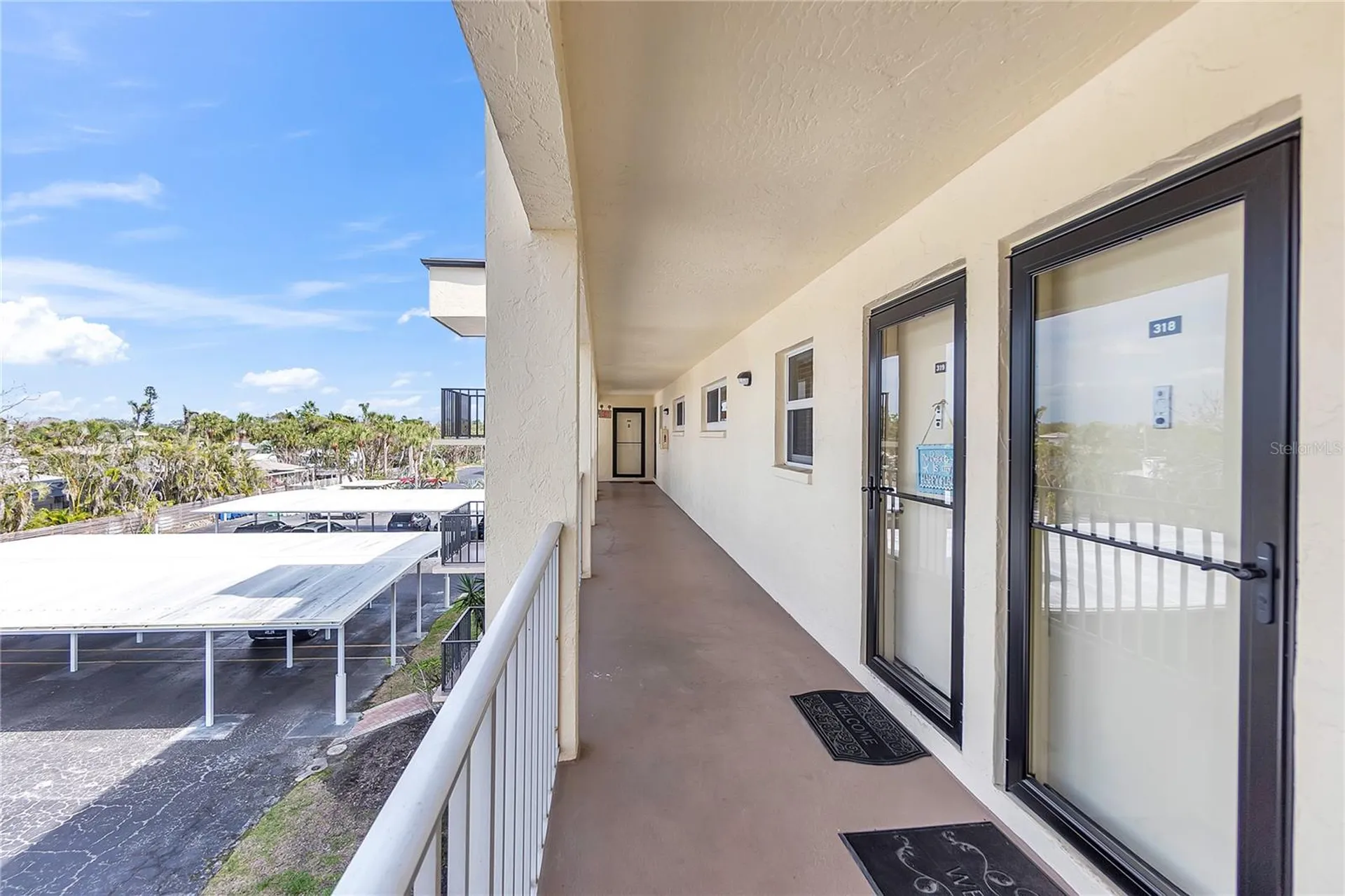 915 Beach Road Sarasota FL 34242