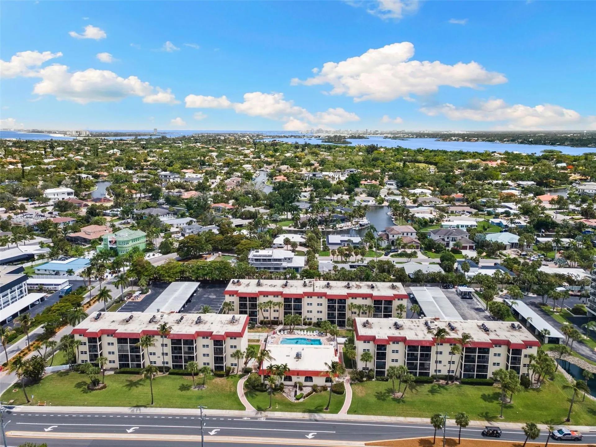915 Beach Road Sarasota FL 34242