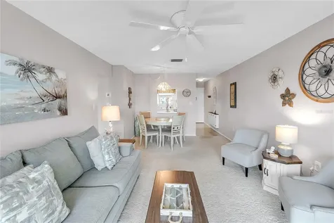 915 Beach Road Sarasota FL 34242