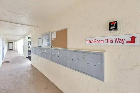 915 Beach Road Sarasota FL 34242
