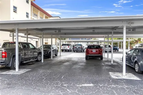 915 Beach Road Sarasota FL 34242