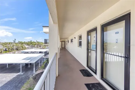 915 Beach Road Sarasota FL 34242