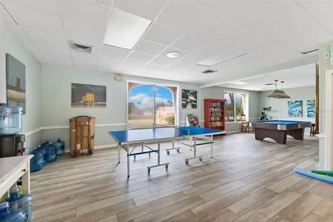 915 Beach Road Sarasota FL 34242