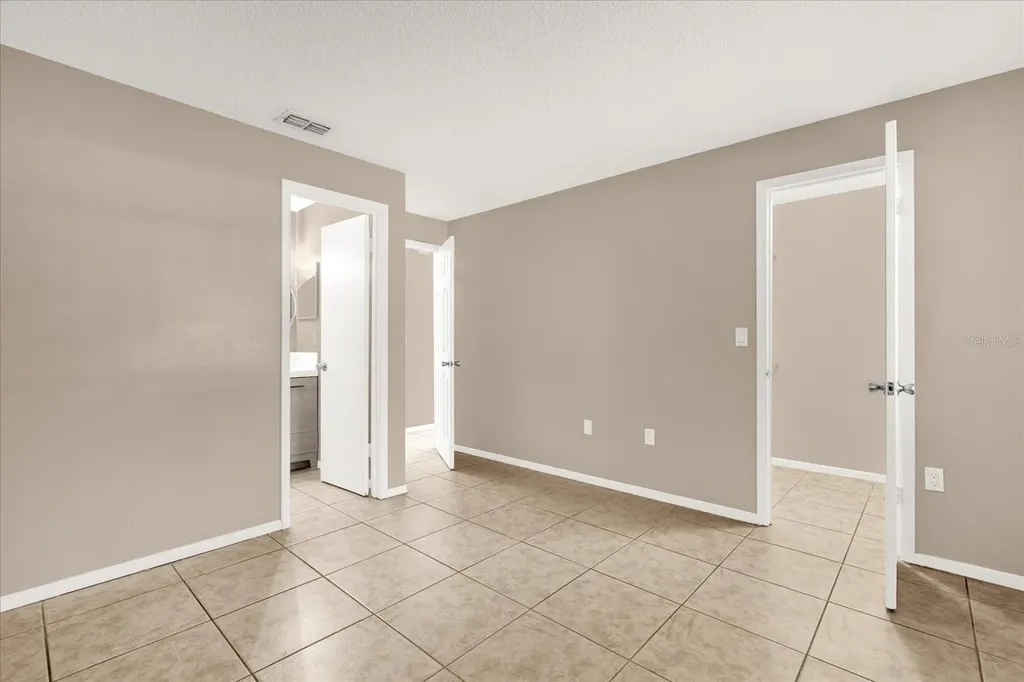 9903 River Crest Court Orlando FL 32825