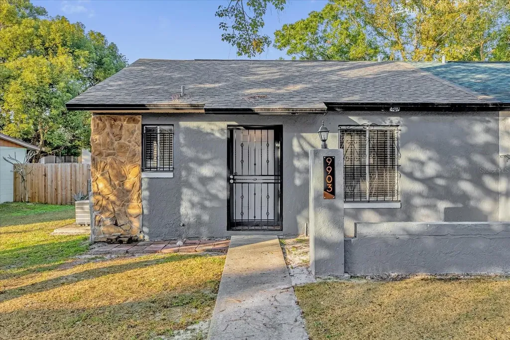 9903 River Crest Court Orlando FL 32825