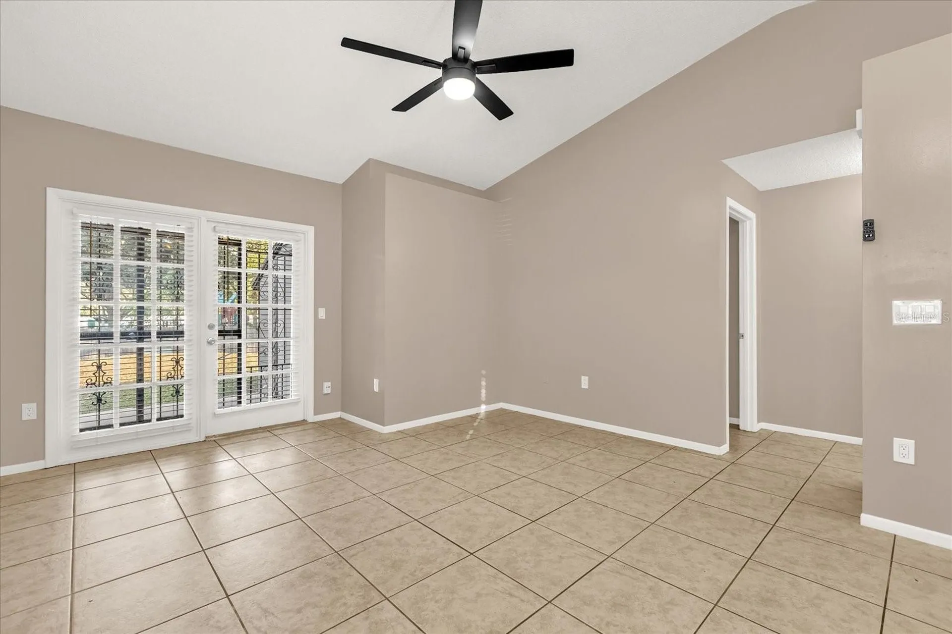 9903 River Crest Court Orlando FL 32825