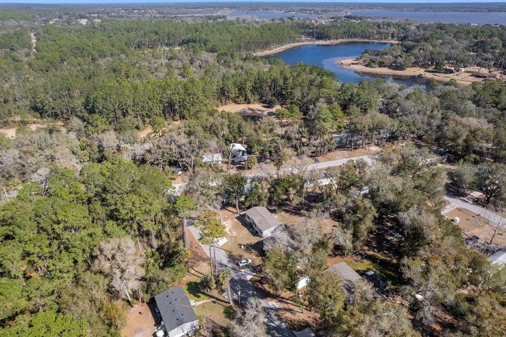 16302 SE 57th Street Ocklawaha FL 32179