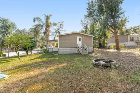 16302 SE 57th Street Ocklawaha FL 32179