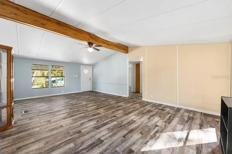 16302 SE 57th Street Ocklawaha FL 32179