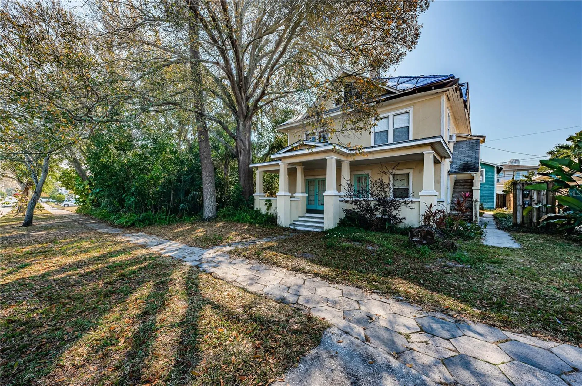 138 10th Avenue NE St Petersburg FL 33701