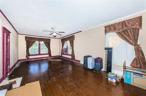 138 10th Avenue NE St Petersburg FL 33701