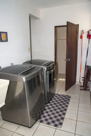 1117 Calle Virginia Barreto Garcia Quebradillas PR 00678