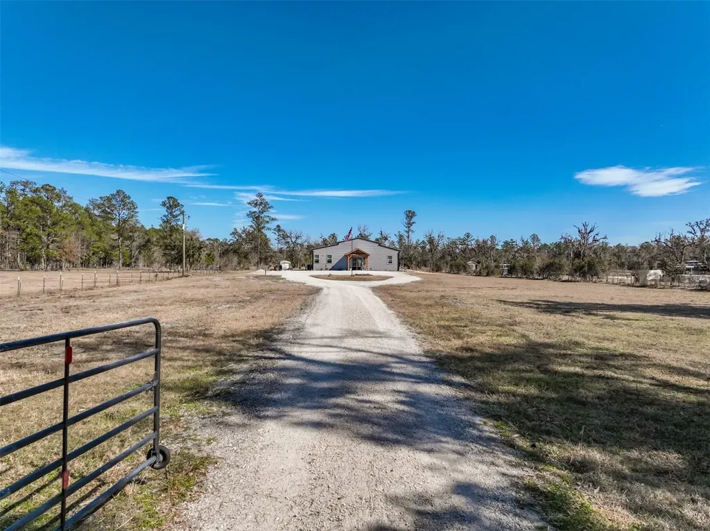9797 County Road 305 Bunnell FL 32110