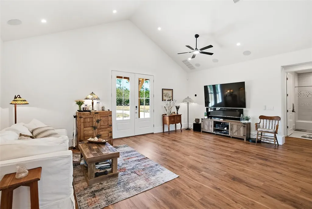 9797 County Road 305 Bunnell FL 32110