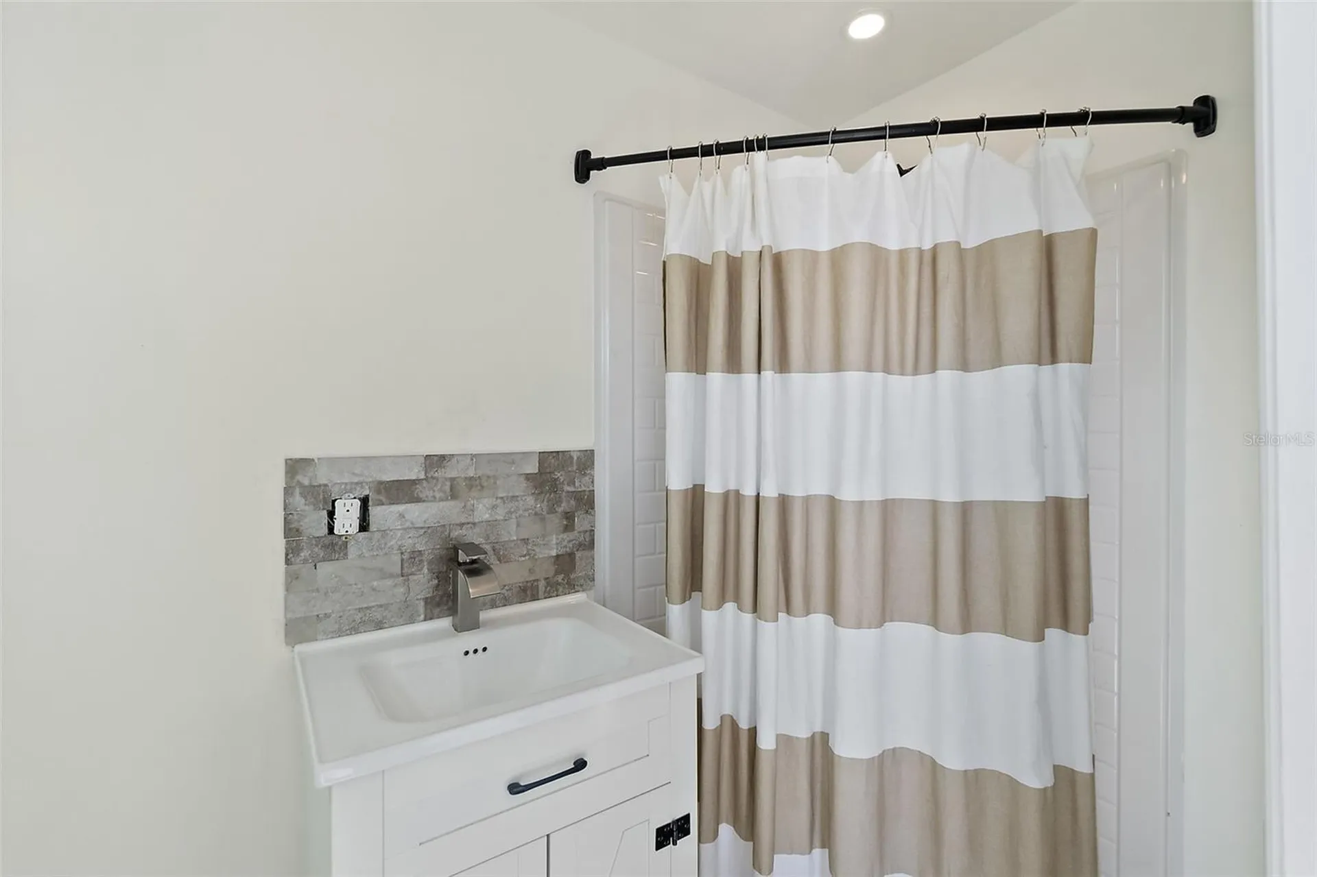 9797 County Road 305 Bunnell FL 32110
