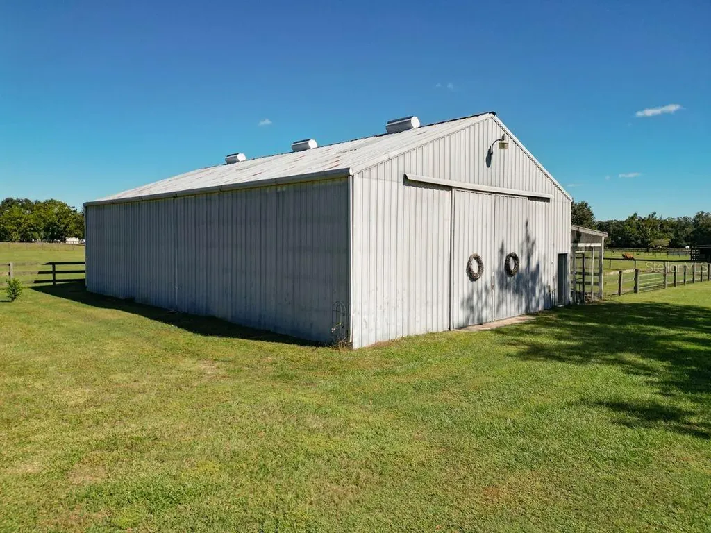 331 SE Highway 42 Summerfield FL 34491