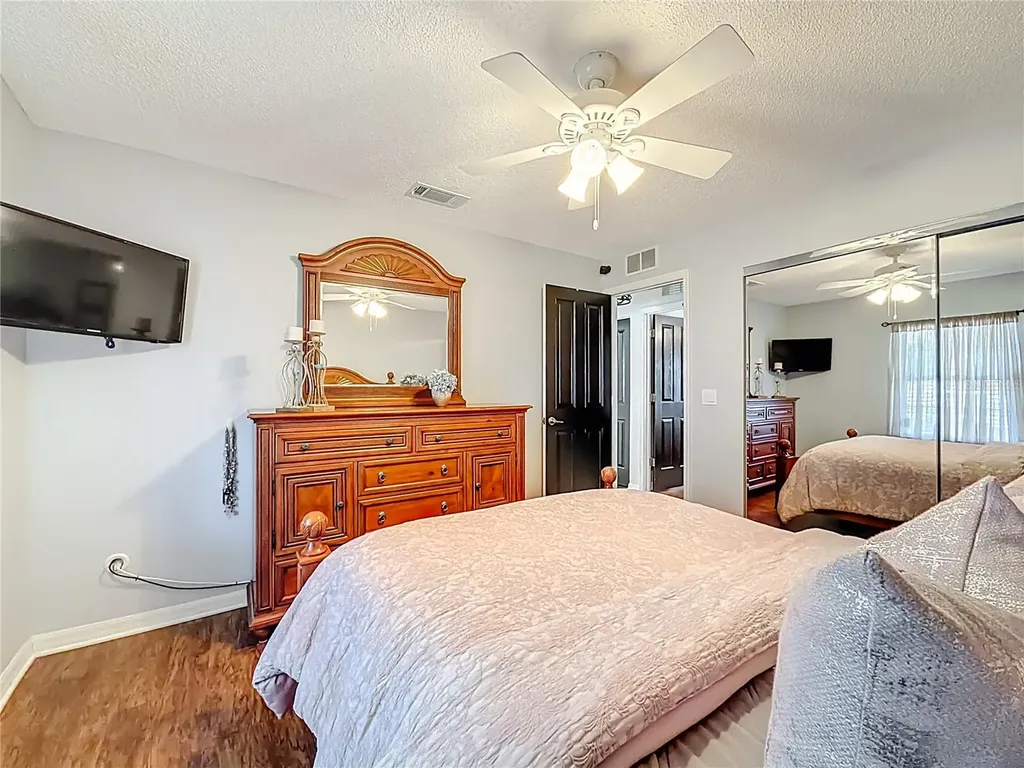 331 SE Highway 42 Summerfield FL 34491