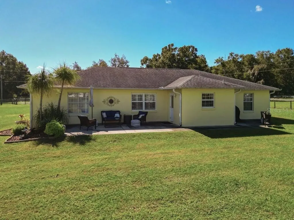 331 SE Highway 42 Summerfield FL 34491