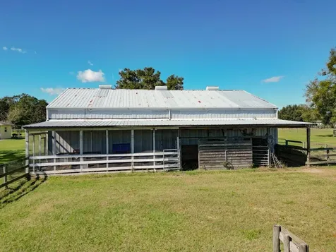 331 SE Highway 42 Summerfield FL 34491