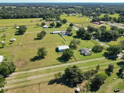 331 SE Highway 42 Summerfield FL 34491