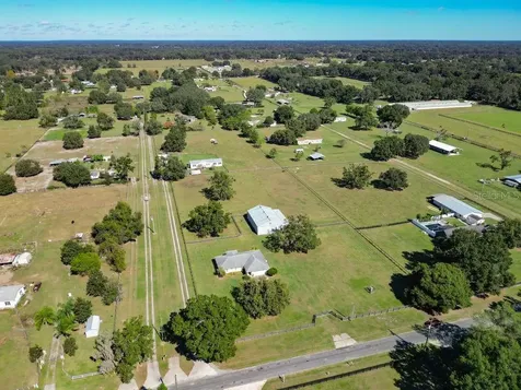 331 SE Highway 42 Summerfield FL 34491