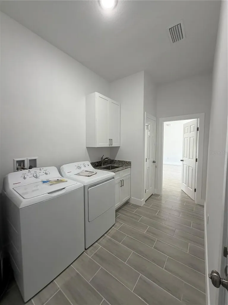 358 Albatross Road Rotonda West FL 33947
