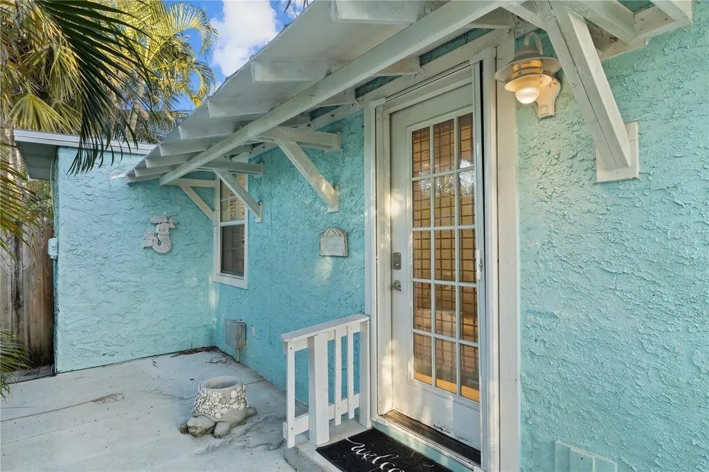 13123 4th Street E Madeira Beach FL 33708