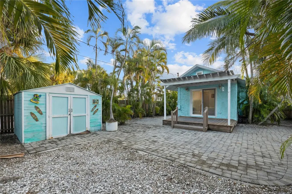 13123 4th Street E Madeira Beach FL 33708