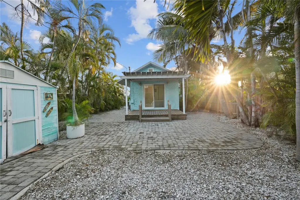 13123 4th Street E Madeira Beach FL 33708