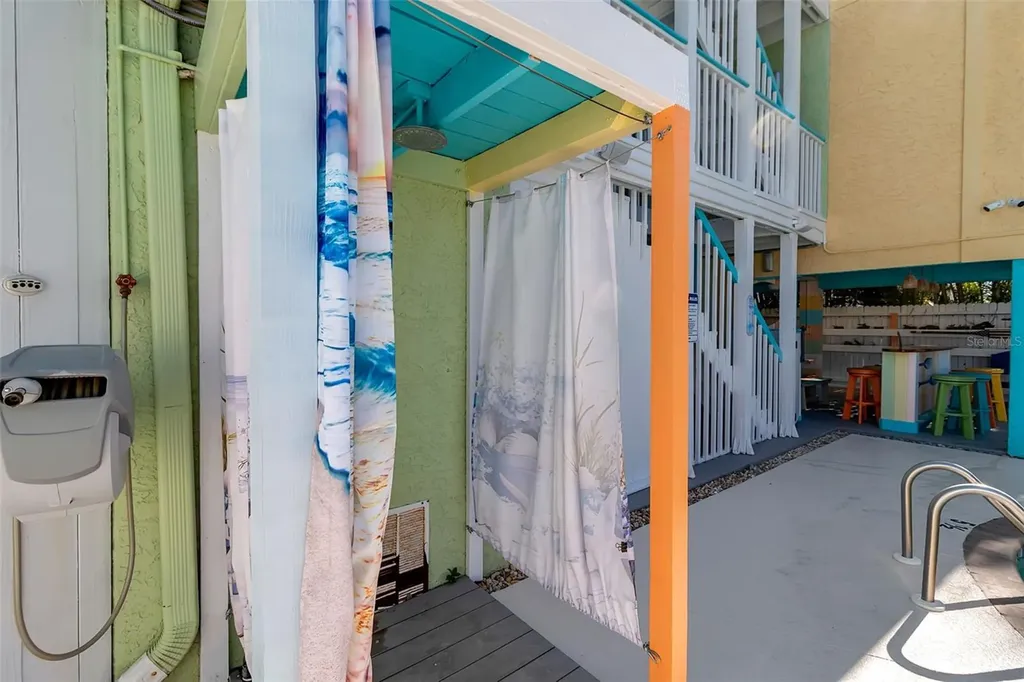 5322 Calle De La Siesta Sarasota FL 34242