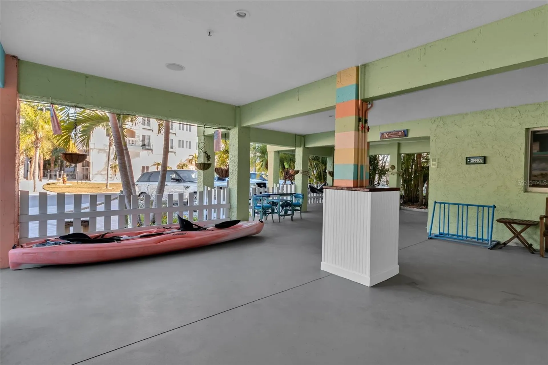 5322 Calle De La Siesta Sarasota FL 34242