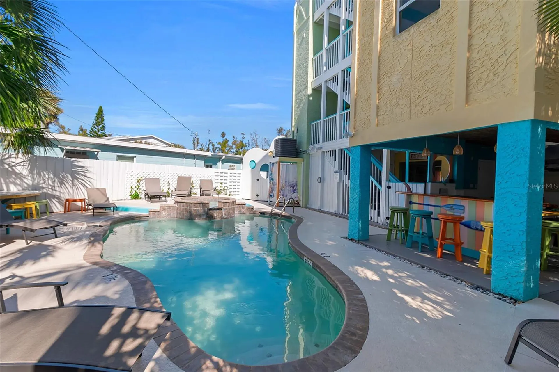 5322 Calle De La Siesta Sarasota FL 34242