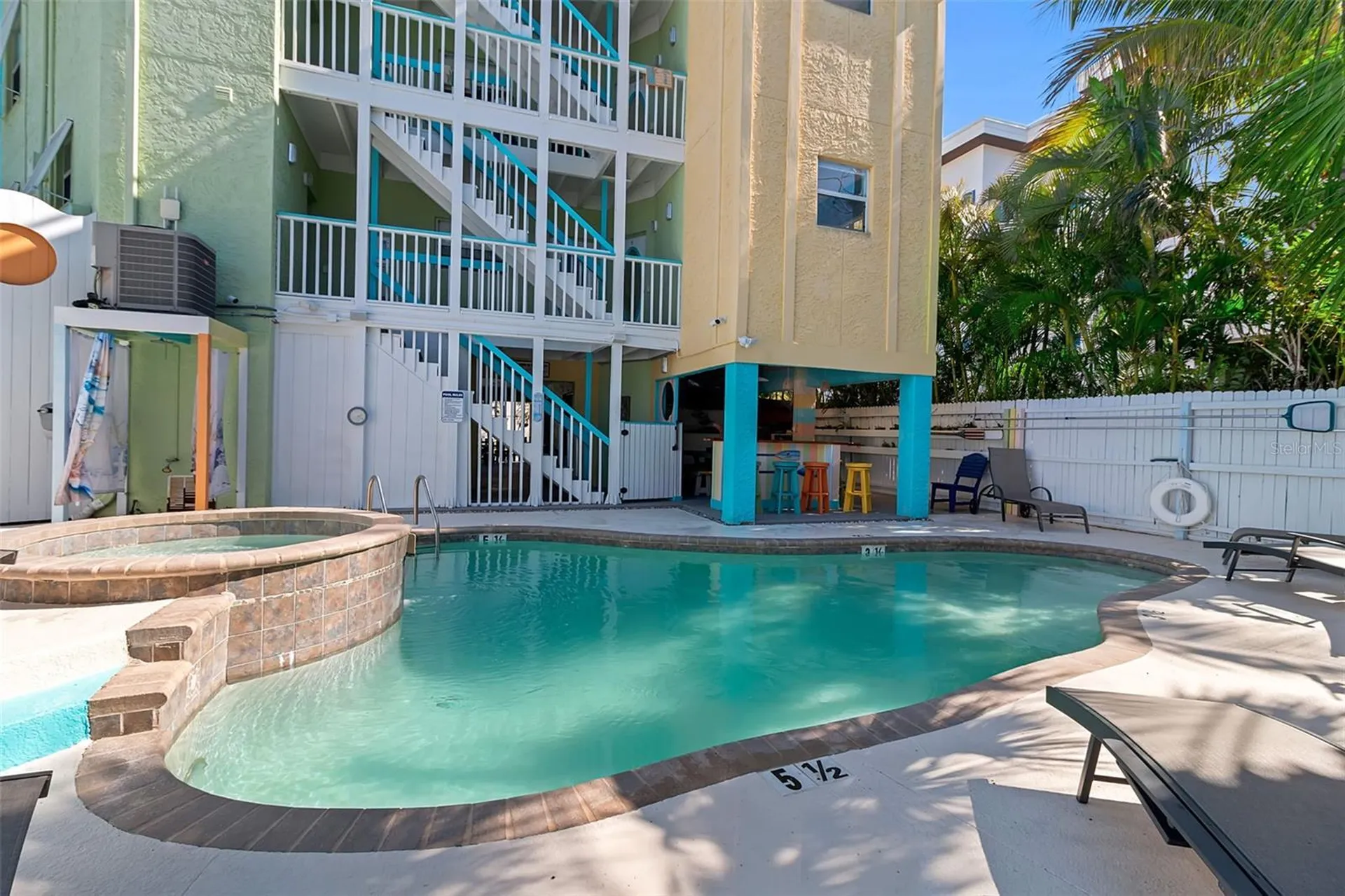 5322 Calle De La Siesta Sarasota FL 34242