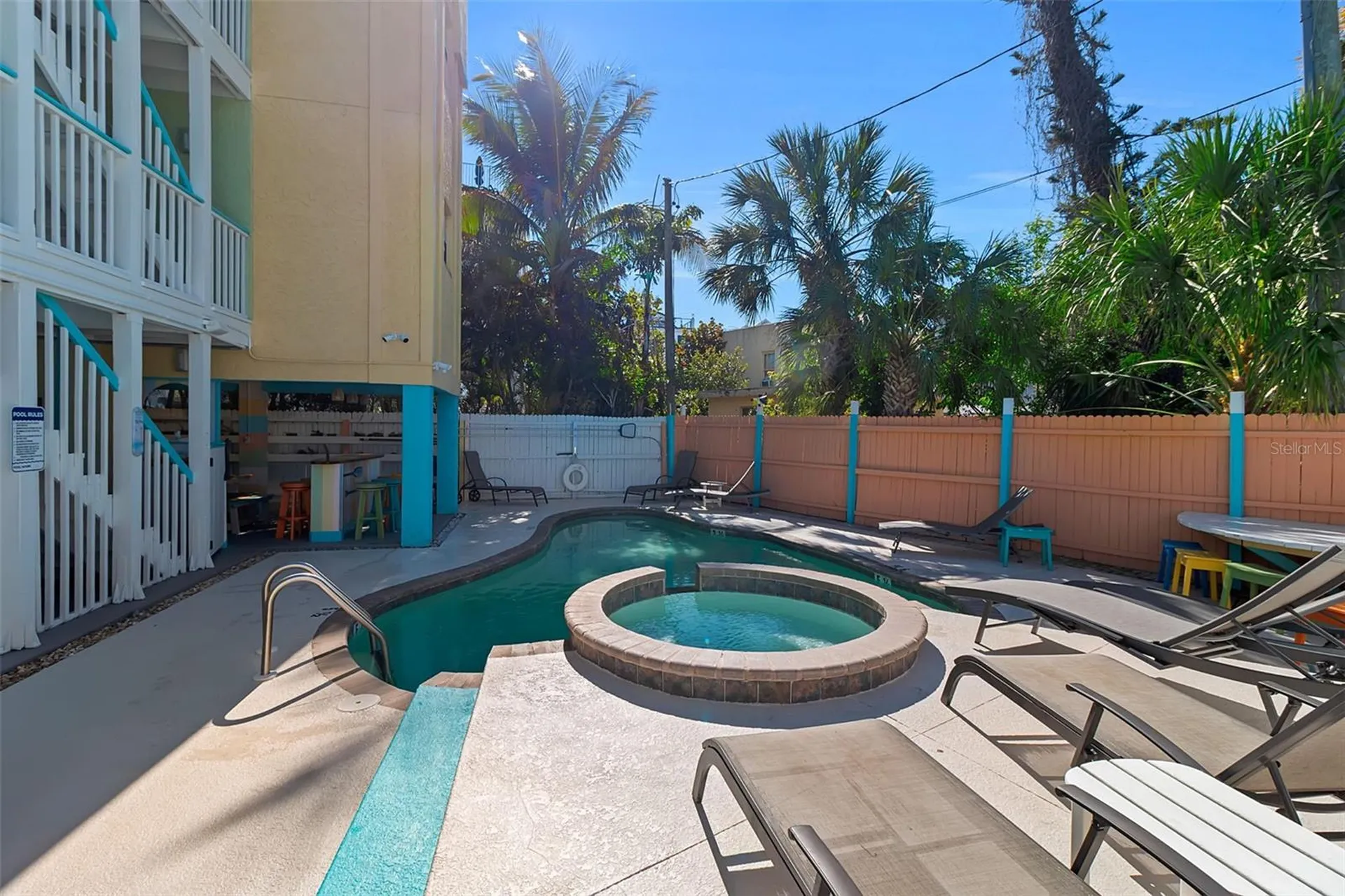5322 Calle De La Siesta Sarasota FL 34242