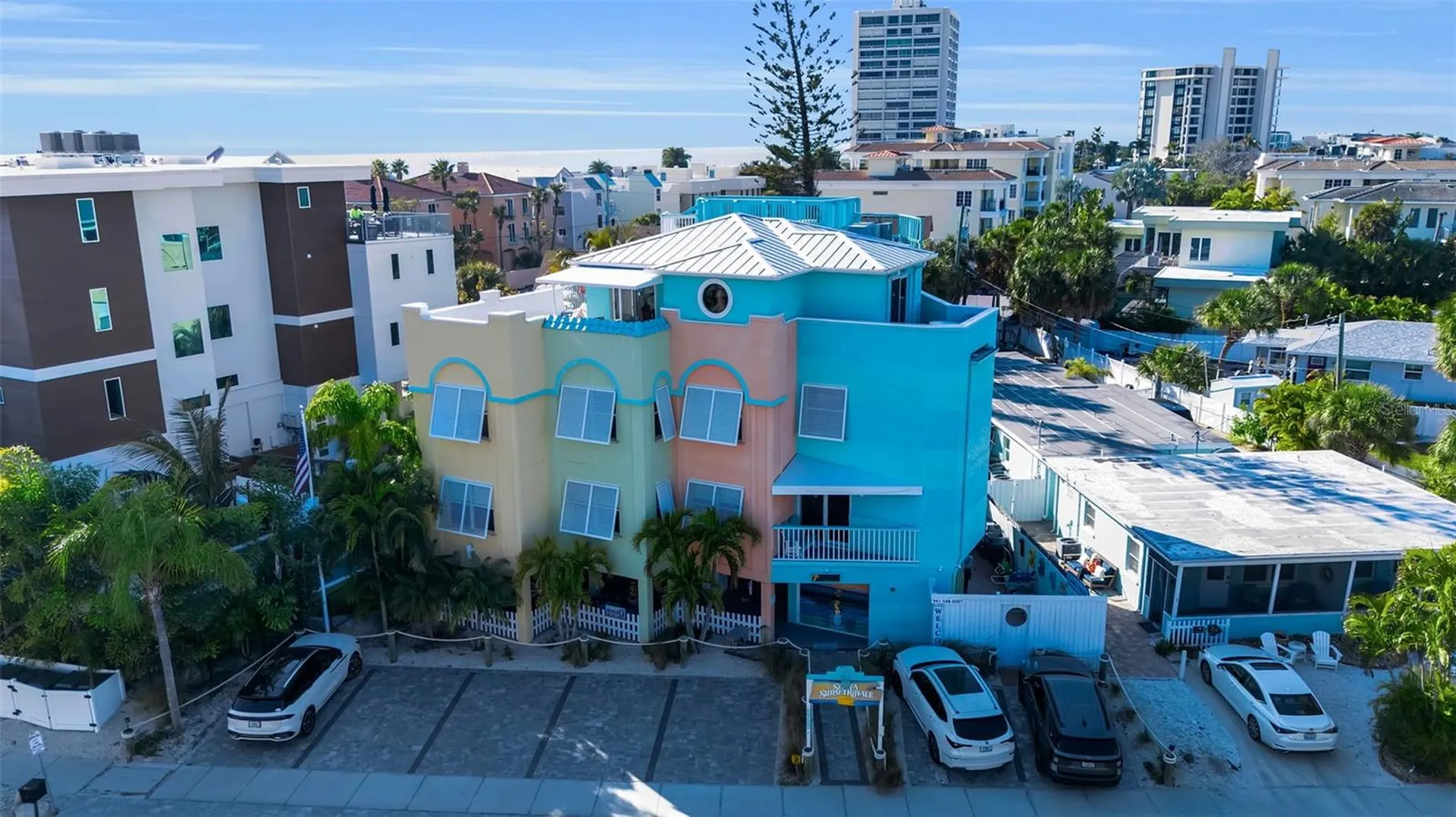5322 Calle De La Siesta Sarasota FL 34242
