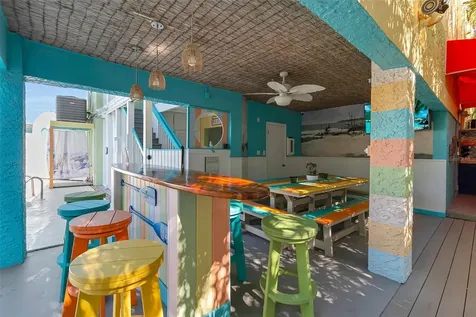 5322 Calle De La Siesta Sarasota FL 34242
