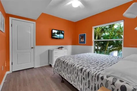 5322 Calle De La Siesta Sarasota FL 34242