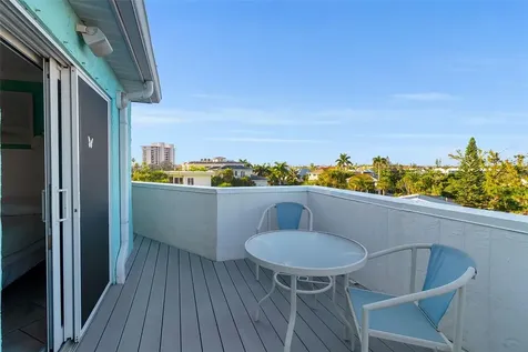 5322 Calle De La Siesta Sarasota FL 34242