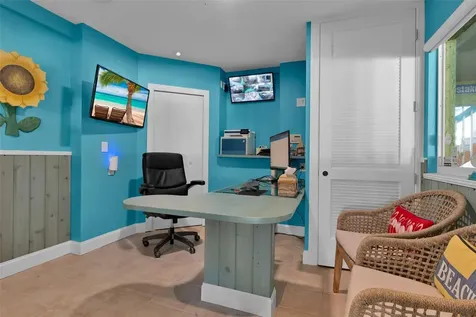 5322 Calle De La Siesta Sarasota FL 34242