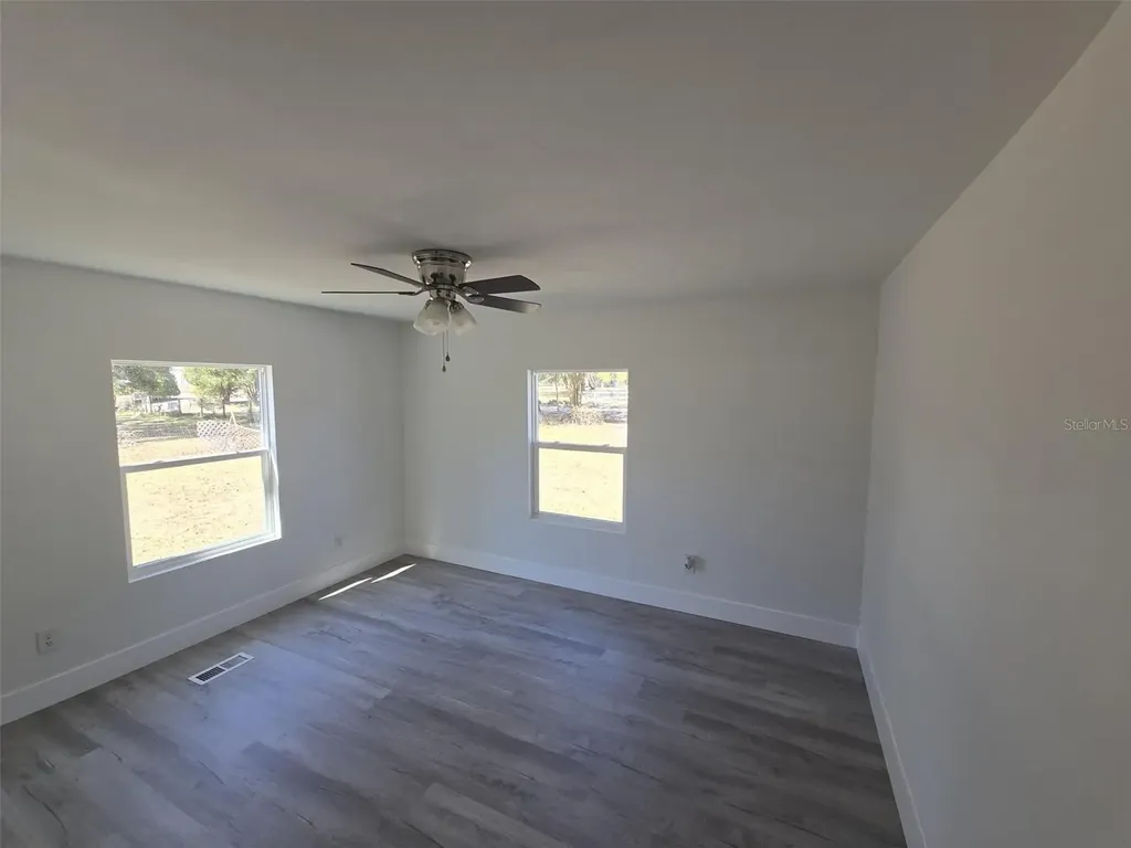 37344 Stanford Avenue Zephyrhills FL 33541