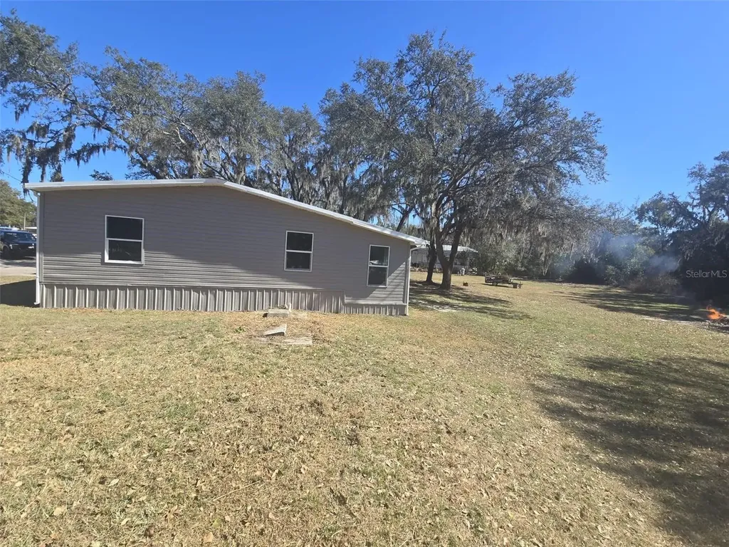 37344 Stanford Avenue Zephyrhills FL 33541