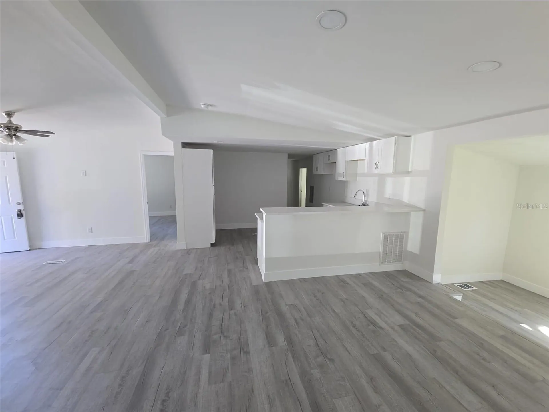 37344 Stanford Avenue Zephyrhills FL 33541