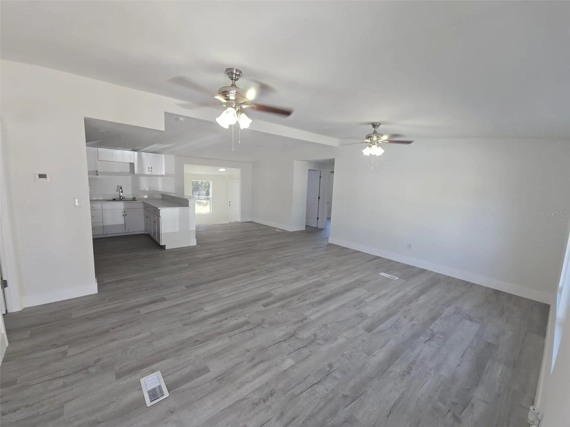 37344 Stanford Avenue Zephyrhills FL 33541