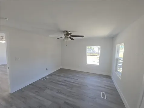 37344 Stanford Avenue Zephyrhills FL 33541