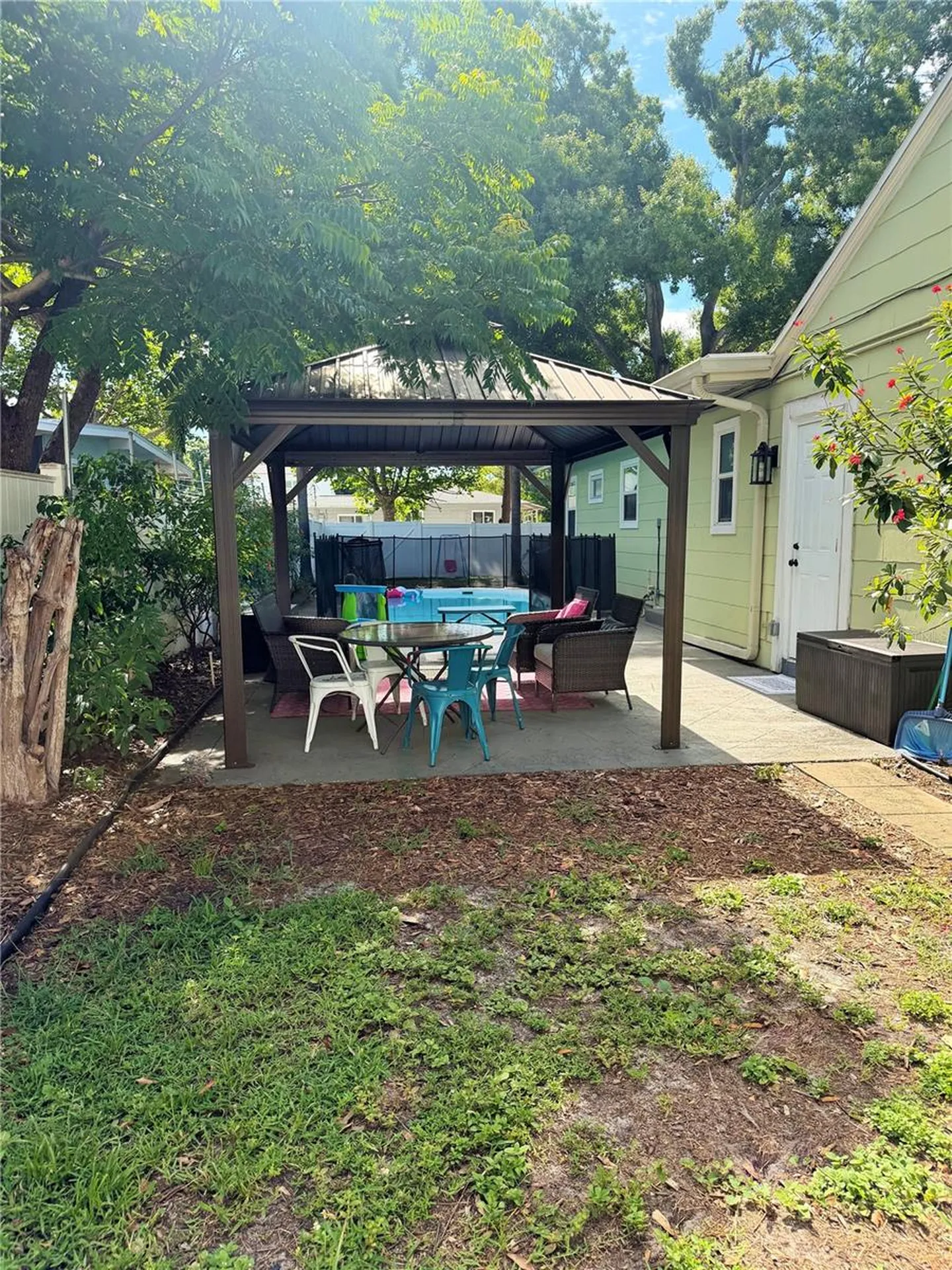 4101 11th Avenue N St Petersburg FL 33713