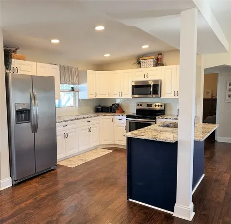 4101 11th Avenue N St Petersburg FL 33713