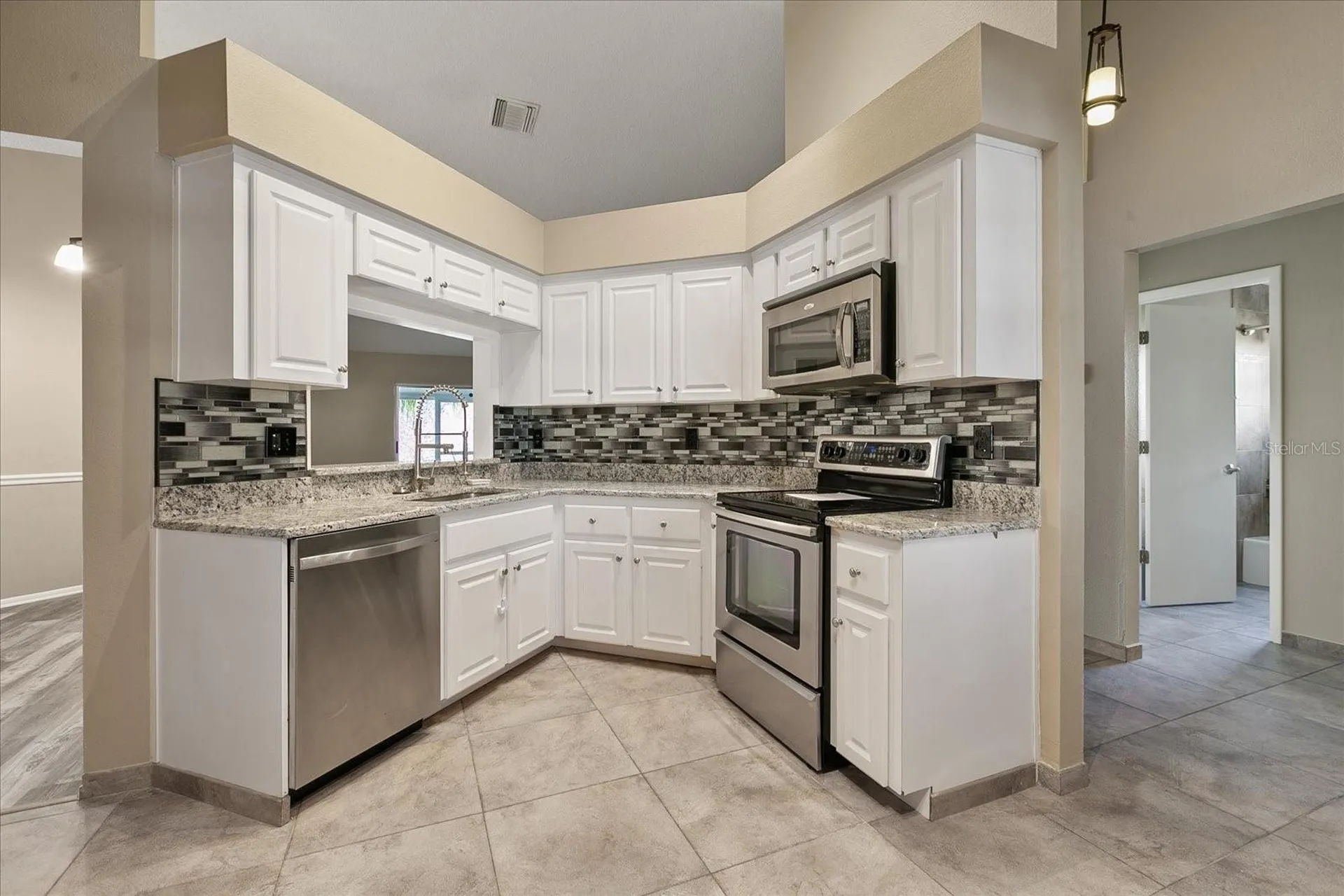 11647 Fox Creek Drive Tampa FL 33635
