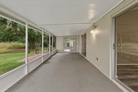 11647 Fox Creek Drive Tampa FL 33635