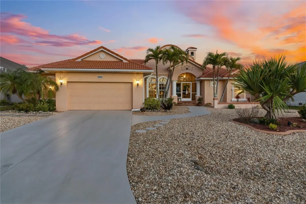 8242 Arlewood Circle Port Charlotte FL 33981