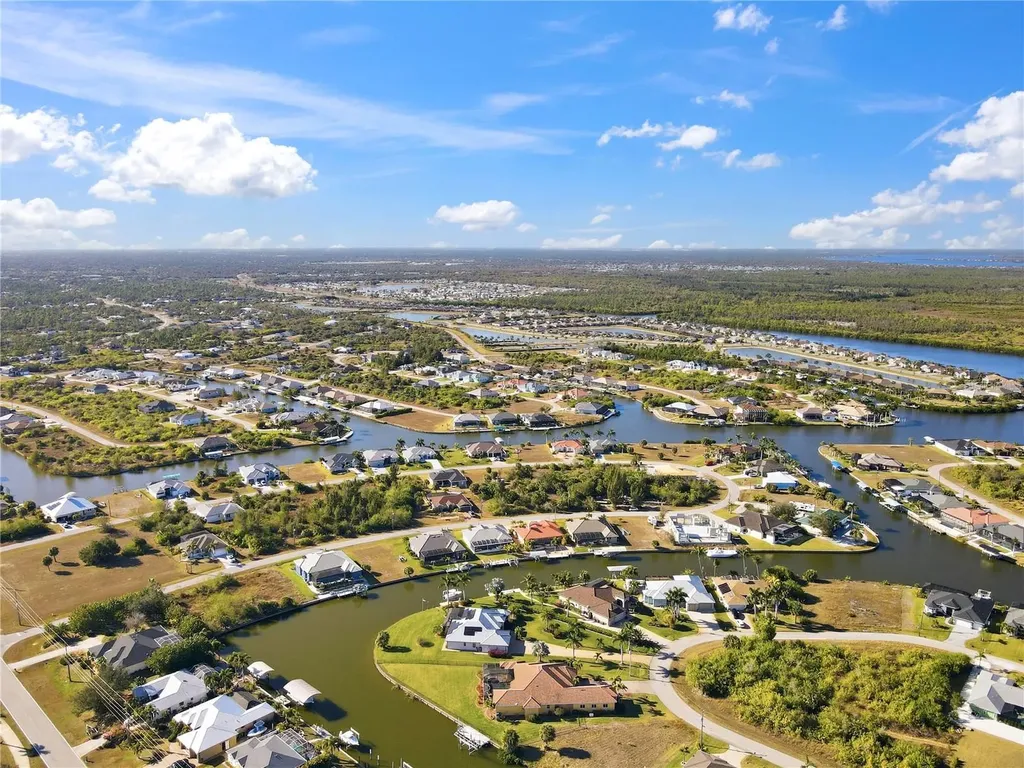8242 Arlewood Circle Port Charlotte FL 33981